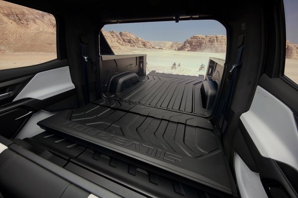 2024 Chevrolet Silverado EV RST Interior