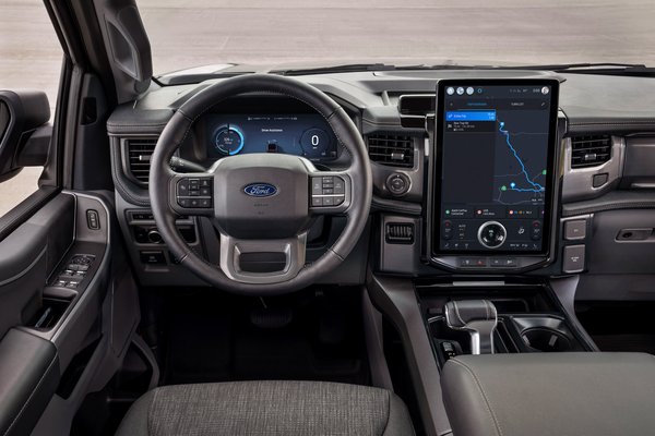 2024 Ford F-150 Lightning Flash Instrumentation