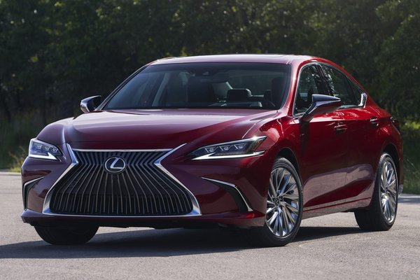 2024 Lexus ES 250 Luxury