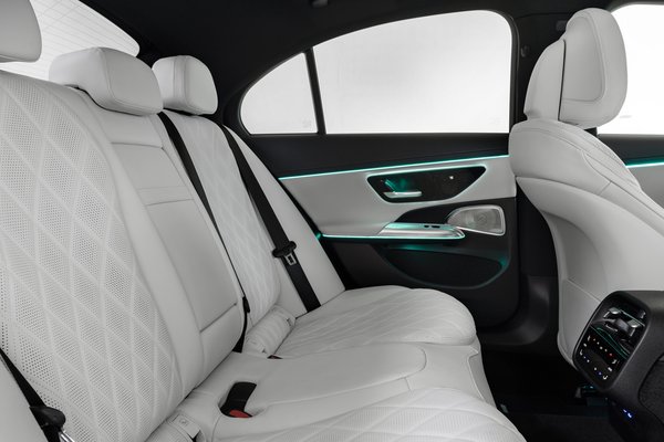 2024 Mercedes-Benz E-Class sedan Interior