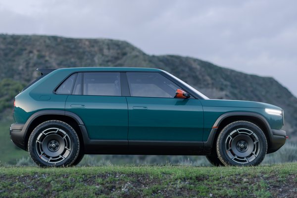 2027 Rivian R3X