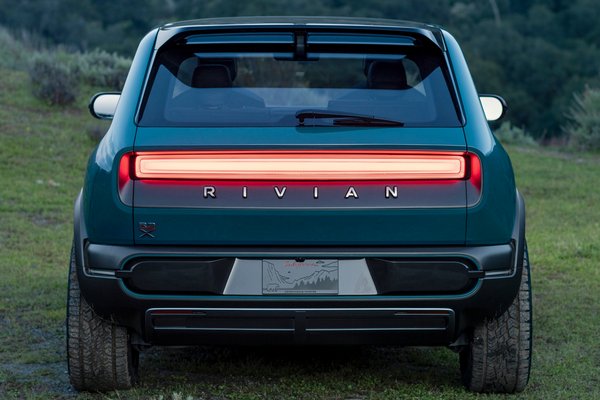 2027 Rivian R3X