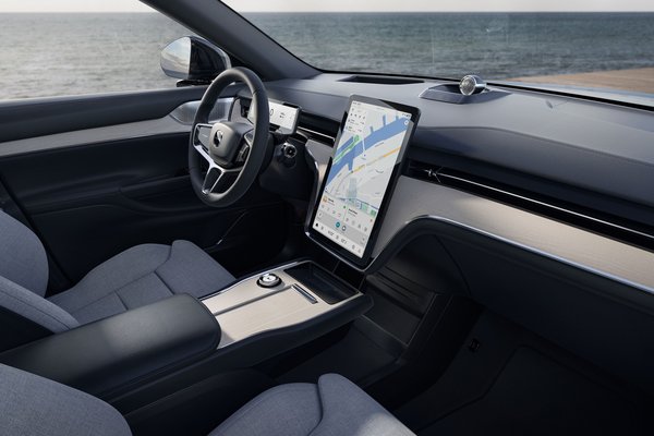 2024 Volvo EX90 Interior