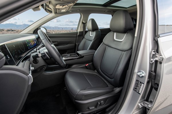 2025 Hyundai Tucson Interior