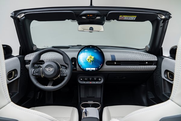 2025 Mini Cooper Convertible Interior