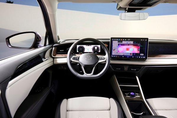 2025 Volkswagen Tayron Interior