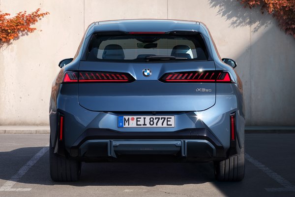 2026 BMW iX3