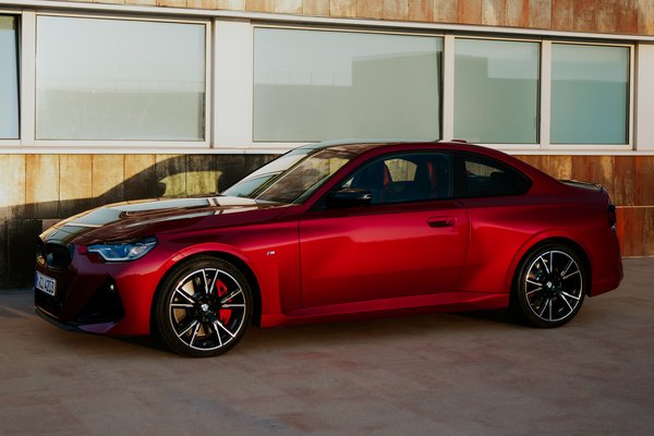 2025 BMW 2-Series M240i xDrive Coupe