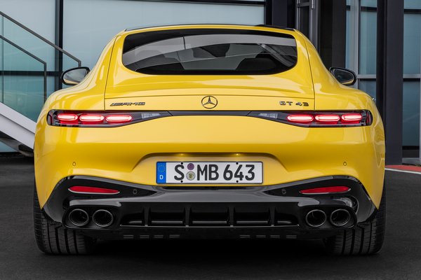 2025 Mercedes-Benz AMG GT 43 Coupe