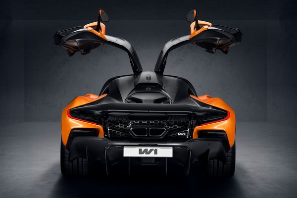 2025 McLaren W1