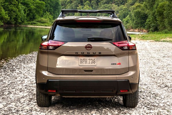 2025 Nissan Rogue Rock Creek edition