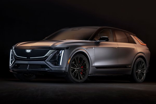 2026 Cadillac Lyriq-V